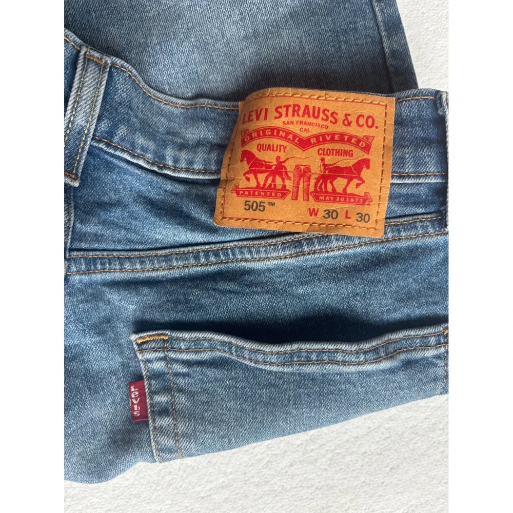 Levi 505 Regular Fit Jeans Mens 30x30 Blue Straight Leg Denim 00505-2669